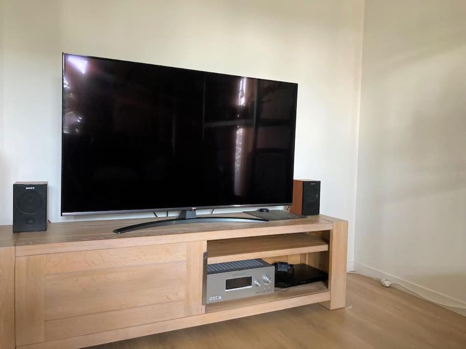 Appartement 87 M2 - 3 Chambres - 6 Personnes - Proche Paris - Parking Gratuit Asnieres-sur-Seine Exterior photo